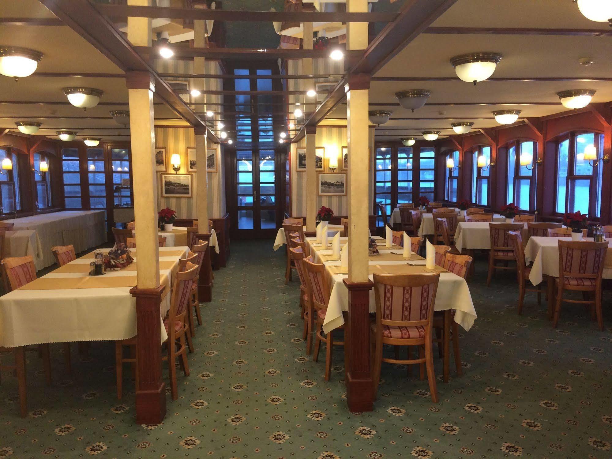 Botel Marina Μπρατισλάβα Εξωτερικό φωτογραφία